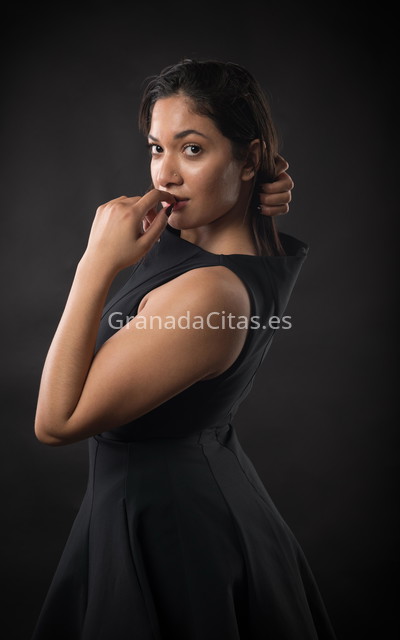 Noah, latina encantadora. 603986999. Citas en GRANADA, GRANADA. www.granadacitas.es.