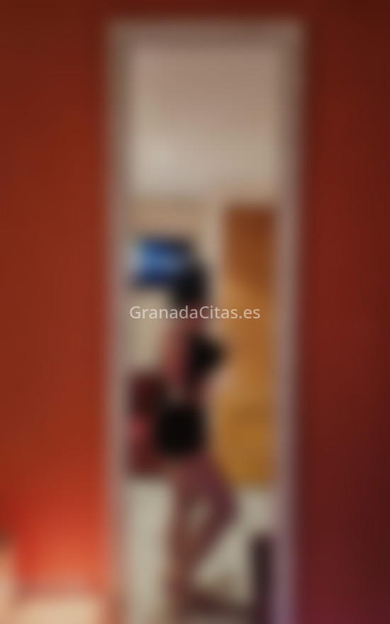 Ana, de vacaciones por la ciudad. 612470962. Citas en GRANADA, GRANADA. www.granadacitas.es.
