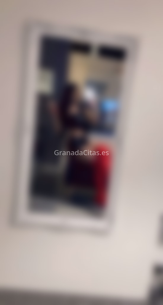 Kelly, travesti jovencita . 631728279. Citas en GRANADA, GRANADA. www.granadacitas.es.