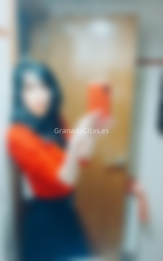 Cristina  española, sólo masajes . 697382471. Citas en GRANADA, GRANADA. www.granadacitas.es.