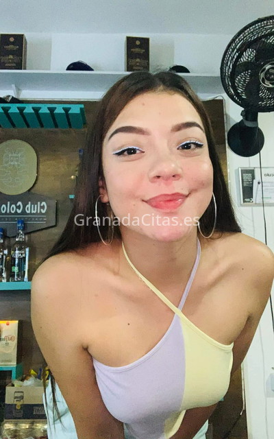 Samanta, bella y jovencita colombiana. 633014698. Citas en GRANADA, GRANADA. www.granadacitas.es.