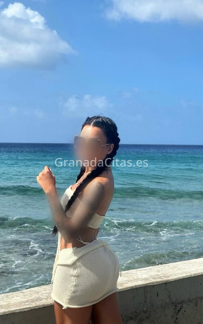 Alisson, hermosa morena. 611353298. Citas en GRANADA, GRANADA. www.granadacitas.es.