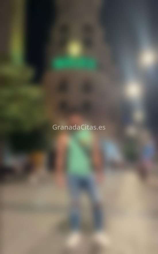 Edwuar, recién llegado a la ciudad. 634398294. Citas en GRANADA, GRANADA. www.granadacitas.es.