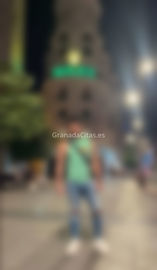 Edwuar, recién llegado a la ciudad. 634398294. Citas en GRANADA, GRANADA. www.granadacitas.es.