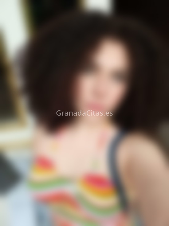 Yaiza preciosa española de 22 años. 618905690. Citas en GRANADA, GRANADA. www.granadacitas.es.