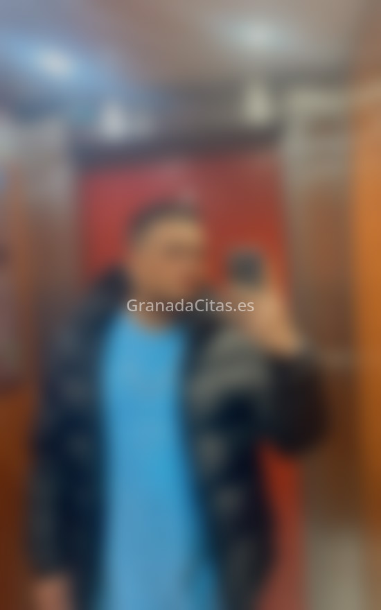 Maximiliano, latino. 672488234. Citas en GRANADA, GRANADA. www.granadacitas.es.