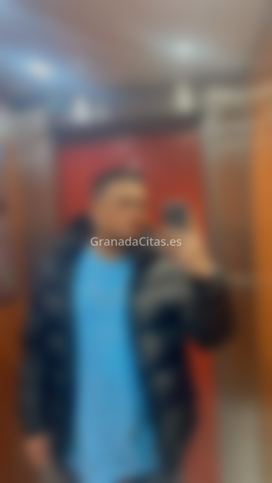 Maximiliano, latino. 672488234. Citas en GRANADA, GRANADA. www.granadacitas.es.