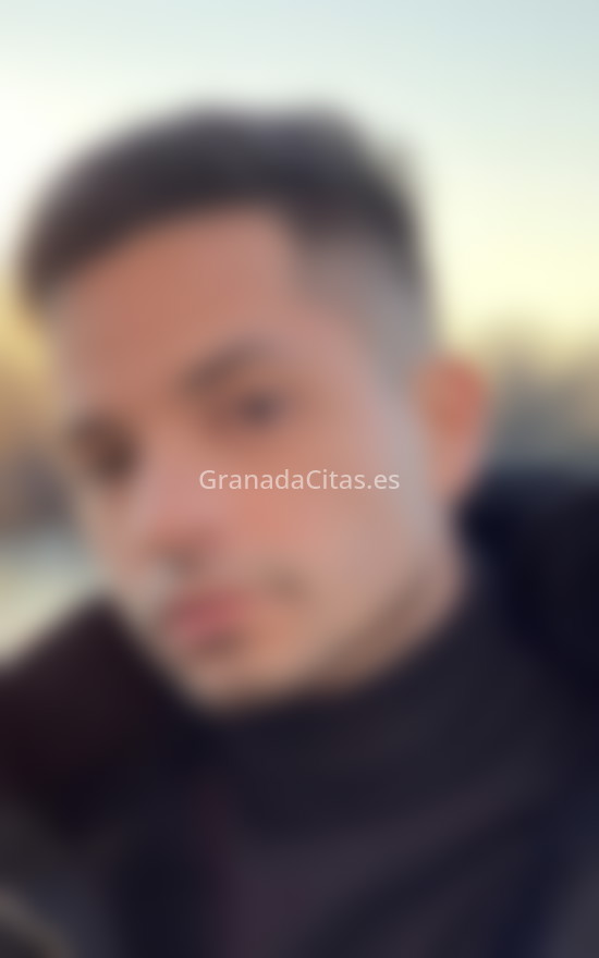 Ken, latino venezolano de 24 años. 603248899. Citas en GRANADA, GRANADA. www.granadacitas.es.