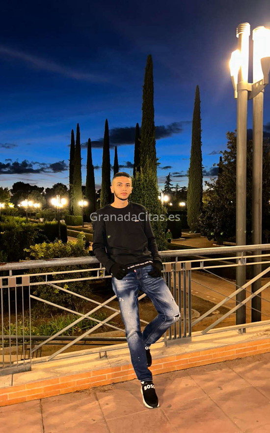 Brian . 672488224. Citas en GRANADA, GRANADA. www.granadacitas.es.