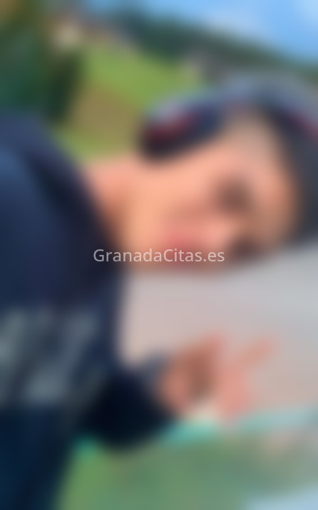 Alejandro, recién llegado a la ciudad. 648100675. Citas en GRANADA, GRANADA. www.granadacitas.es.