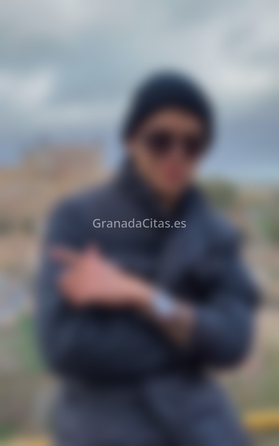 Alejandro, recién llegado a la ciudad. 648100675. Citas en GRANADA, GRANADA. www.granadacitas.es.