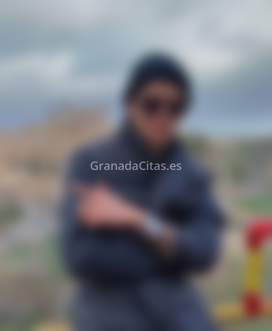 Alejandro, recién llegado a la ciudad. 648100675. Citas en GRANADA, GRANADA. www.granadacitas.es.