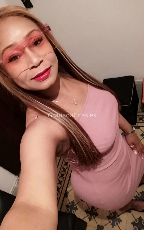 Mia, madurita dominicana. 695734298. Citas en GRANADA, GRANADA. www.granadacitas.es.
