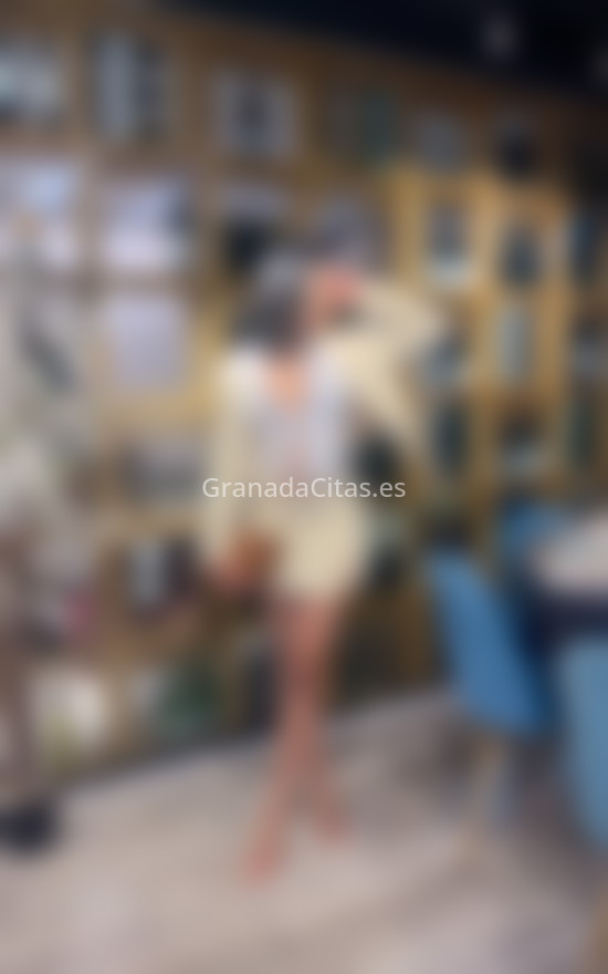 Sofia, joven latina con buen rollo. 671461014. Citas en GRANADA, GRANADA. www.granadacitas.es.