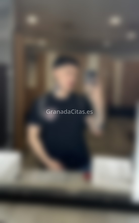 Dave, chico latino descomplicado. 664456169. Citas en GRANADA, GRANADA. www.granadacitas.es.