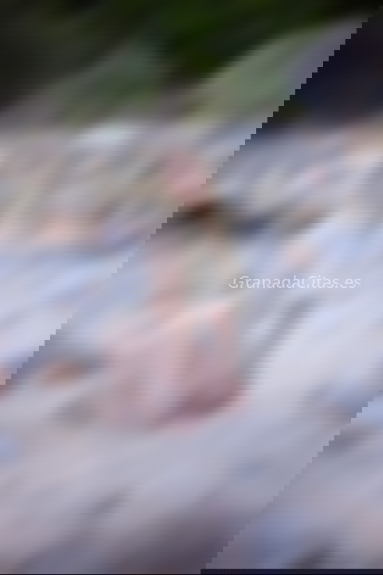 Bianca, mujer brasileña cariñosa. 610664508. Citas en GRANADA, GRANADA. www.granadacitas.es.