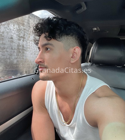 Bruno, latino de paso. 664407620. Citas en GRANADA, GRANADA. www.granadacitas.es.