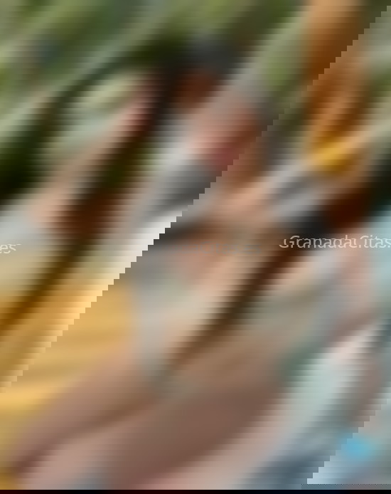 Esmeralda, chica latina. 613327583. Citas en GRANADA, GRANADA. www.granadacitas.es.