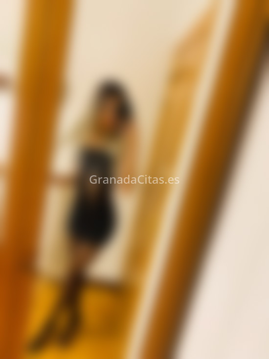 Luna, cd fiestera. 653608181. Citas en GRANADA, GRANADA. www.granadacitas.es.