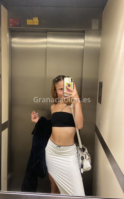 Ambar, estudiante 19 años. 614776157. Citas en GRANADA, GRANADA. www.granadacitas.es.