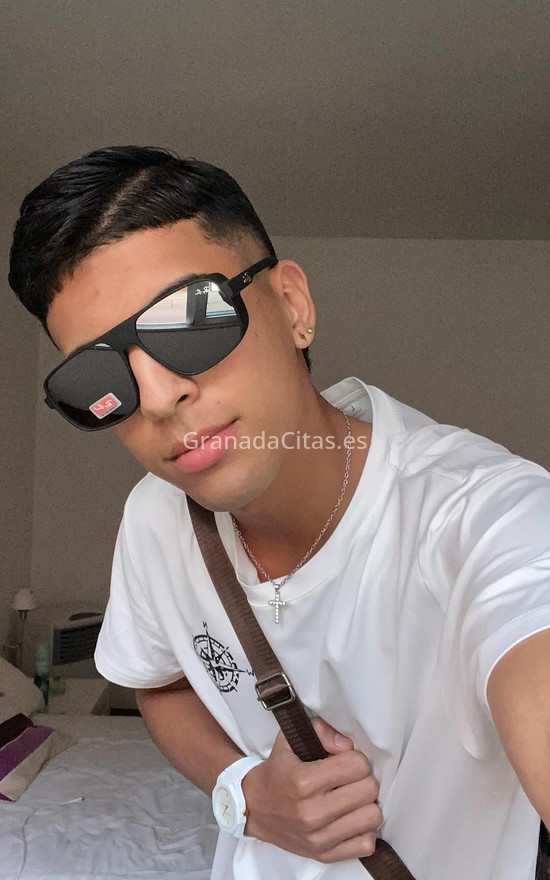 Esteban. 614520794. Citas en GRANADA, GRANADA. www.granadacitas.es.