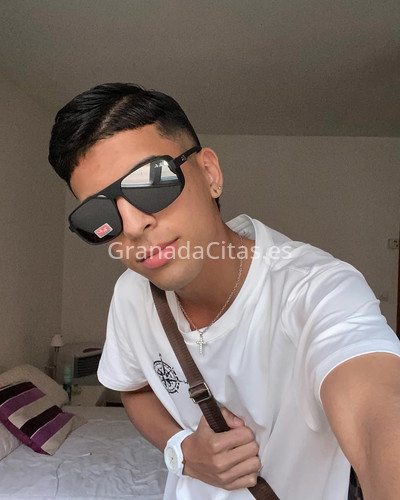 Esteban. 614520794. Citas en GRANADA, GRANADA. www.granadacitas.es.