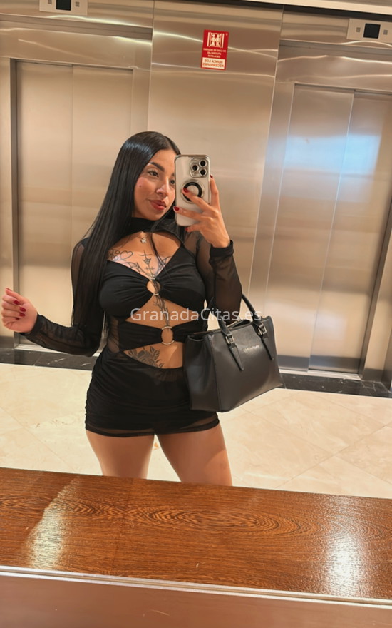 Mariana, mujer colombiana muy sociable. 613469050. Citas en GRANADA, GRANADA. www.granadacitas.es.