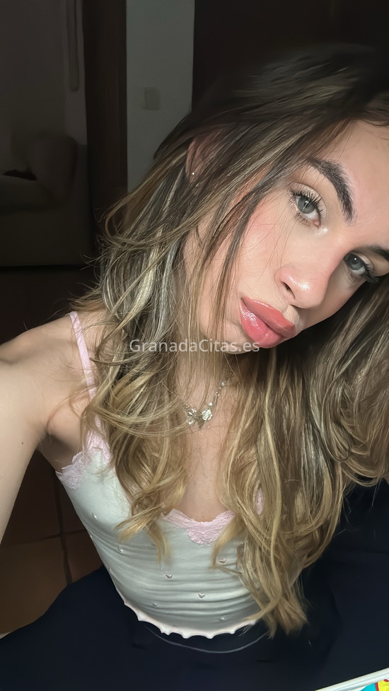 Femenina y aventurera trans, Felicia . 602534788. Citas en GRANADA, GRANADA. www.granadacitas.es.
